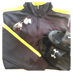 Men’s Reebok Quarter Zip Pull Over Jacket